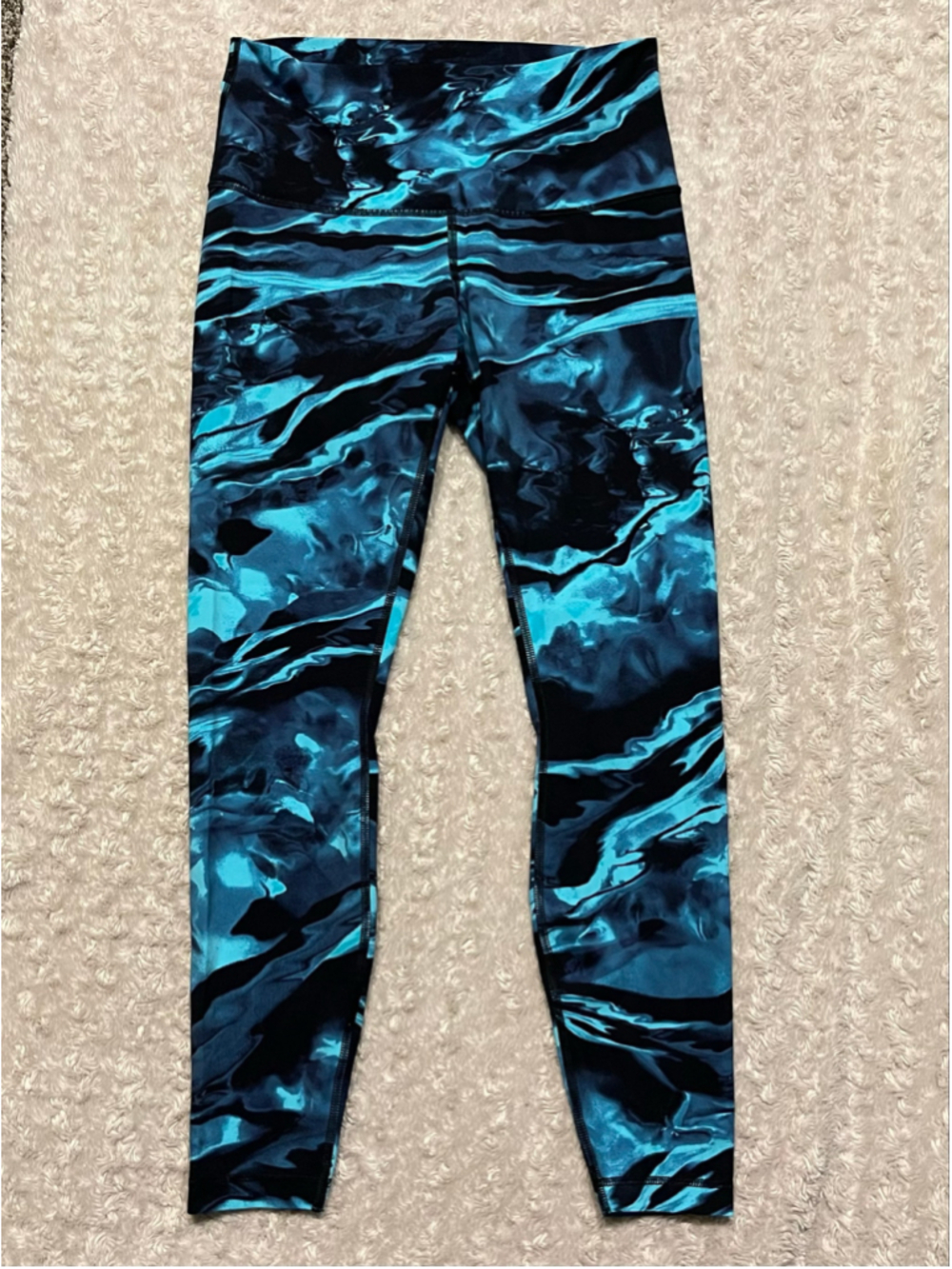 Lululemon Women’s Wunder Under High Rise Tight, Size 12, 28” Inseam, EUC